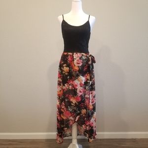 See You Monday Los Angeles Black Lace Top with Floral Bottom